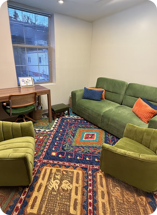 Explore space slide 1 - Office interior view